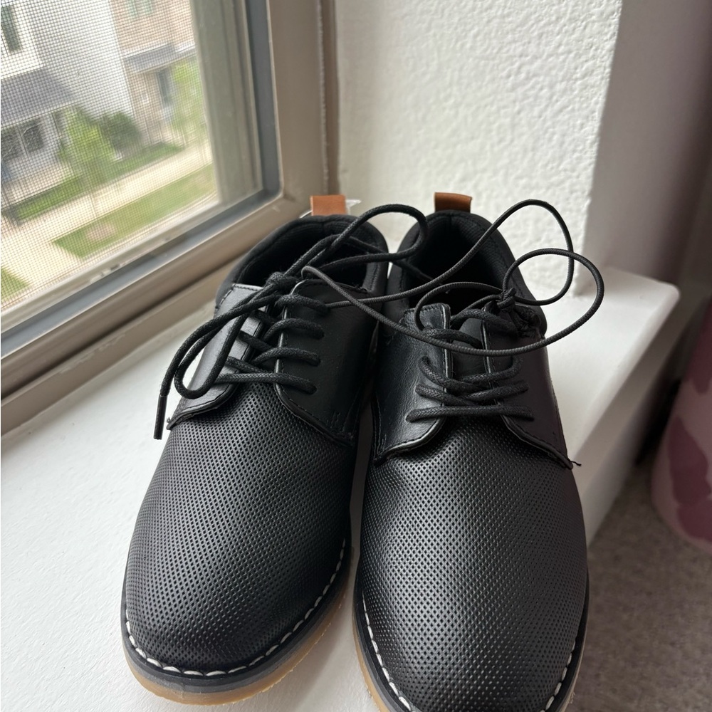Classic Black Men's Oxford Shoes
